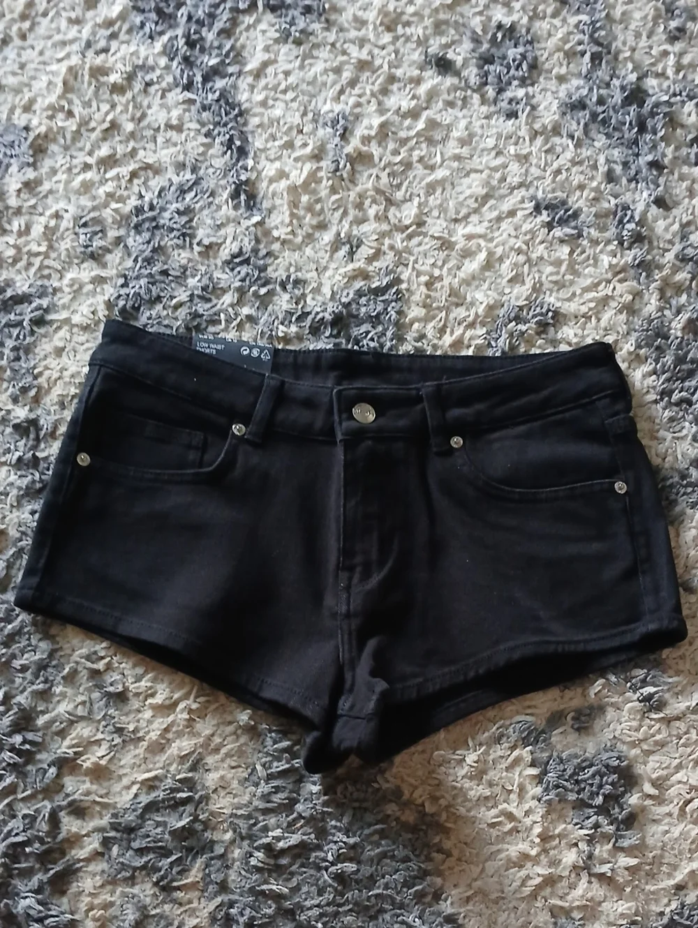 H&M Black Women's Denim Short Shorts
